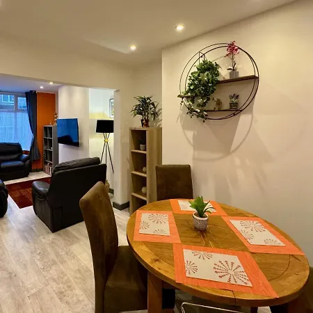 Crow Hill House - Great For Contractors Or Family Holidays Клиторпс Экстерьер фото