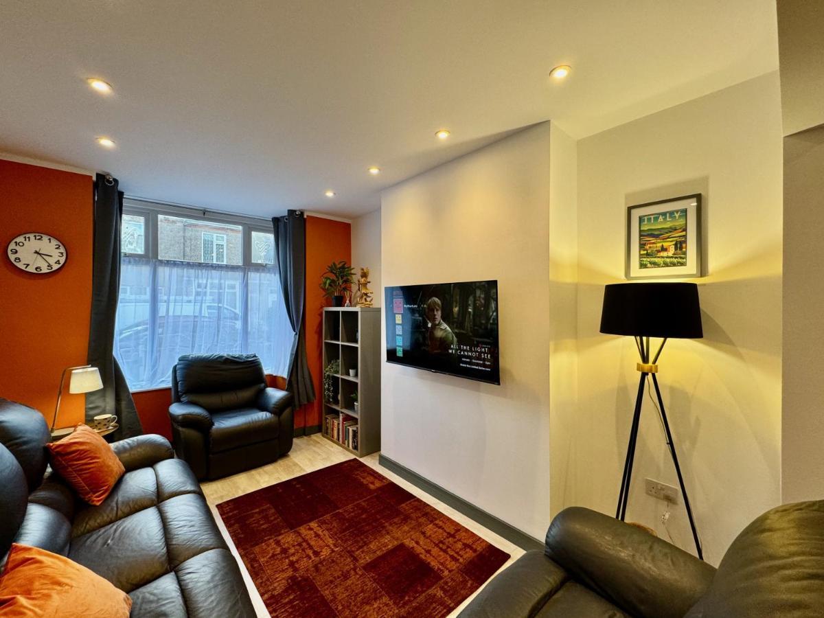 Crow Hill House - Great For Contractors Or Family Holidays *